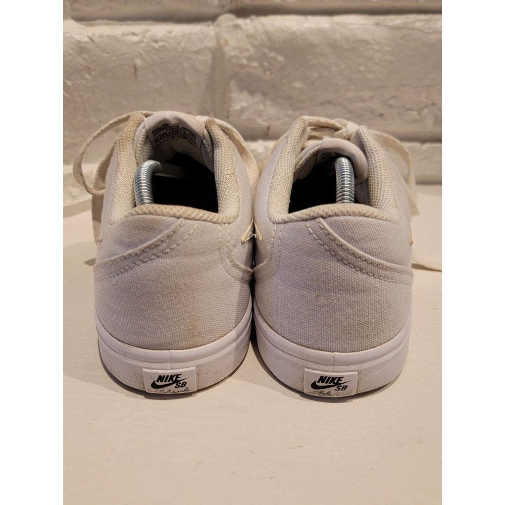 Nike White Sneakers Minimalist Design - Picture 7 of 12